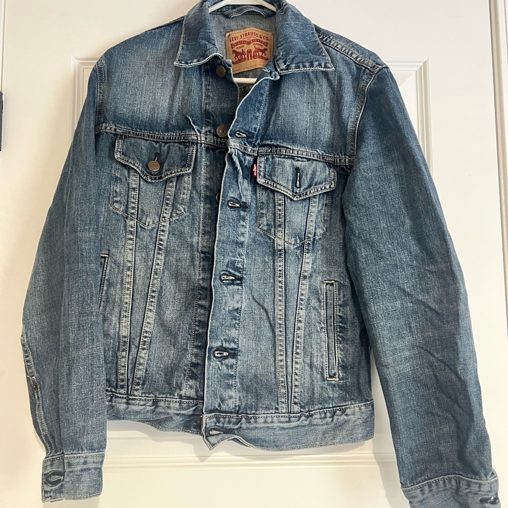 Authentic Levi’s Denim Jacket